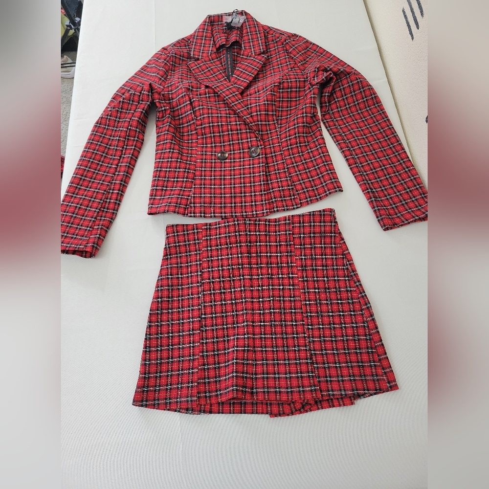 2 PC Set -Red Plaid Princess Cut Double Breasted Blazer And Skort Cut Mini Short